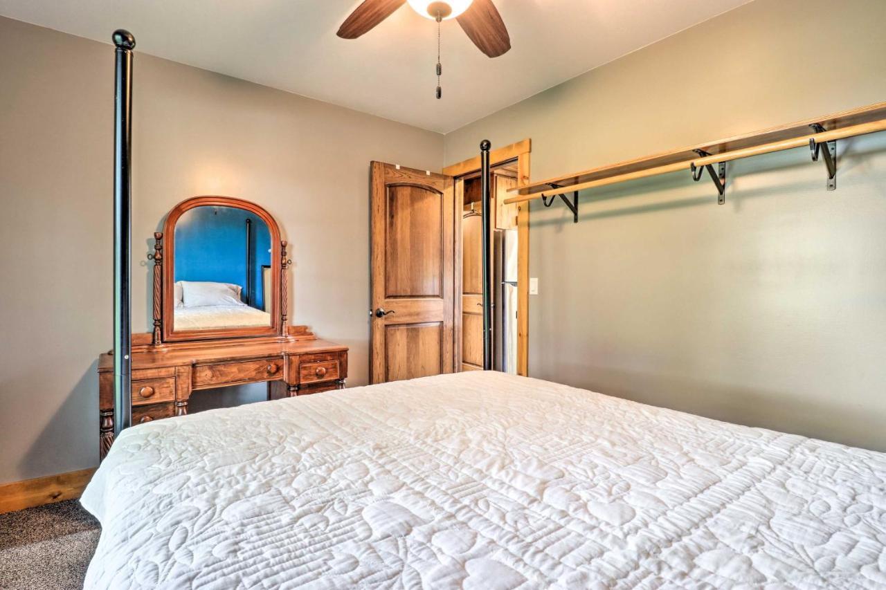Cozy Haven Of Rest With Amish Country Views! Holiday home Shipshewana