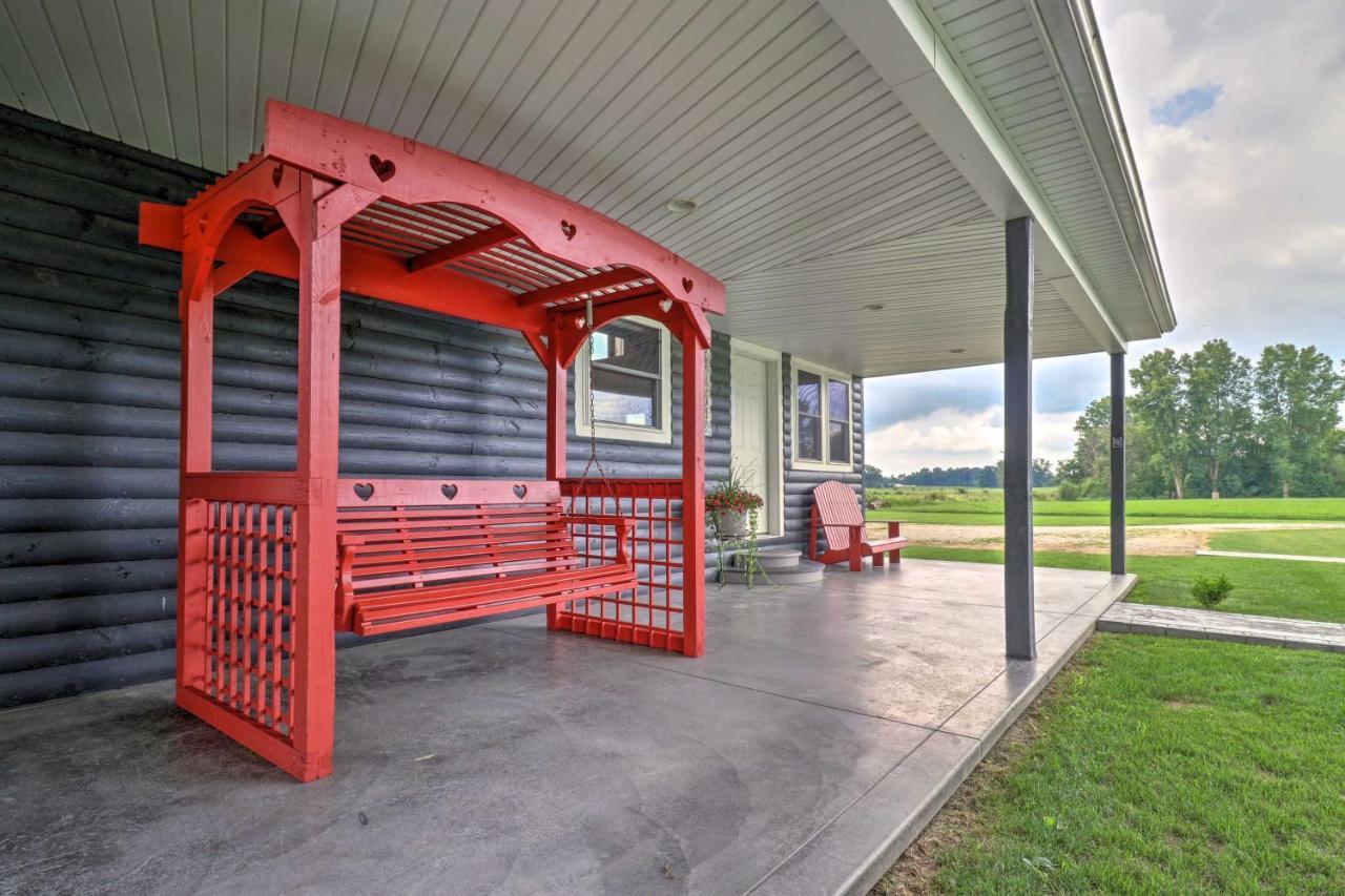 Cozy Haven Of Rest With Amish Country Views! Shipshewana